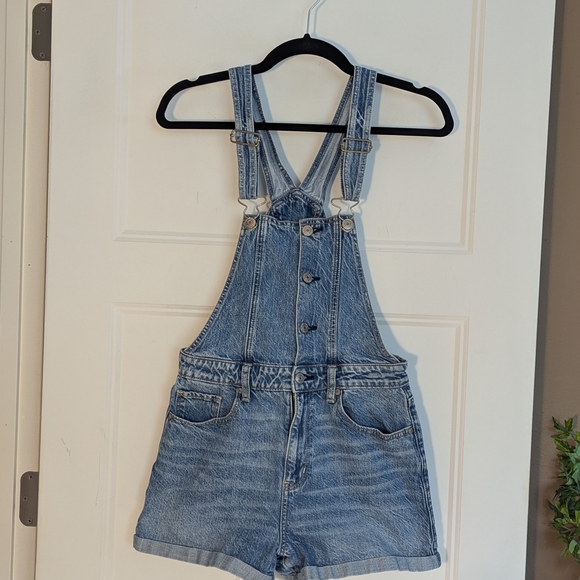 American Eagle Outfitters Pants - American Eagle Outfitters Light Blue Denim Overalls. Size 2.